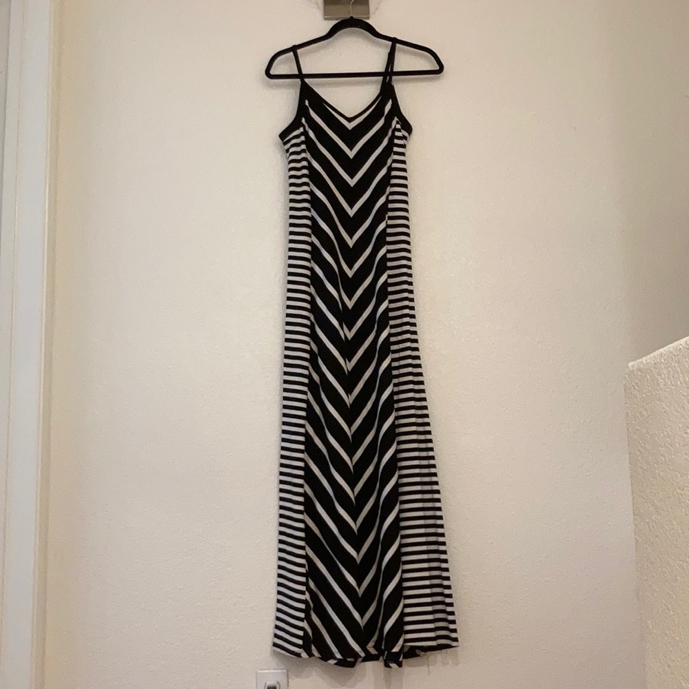 Striped Guess maxi dress